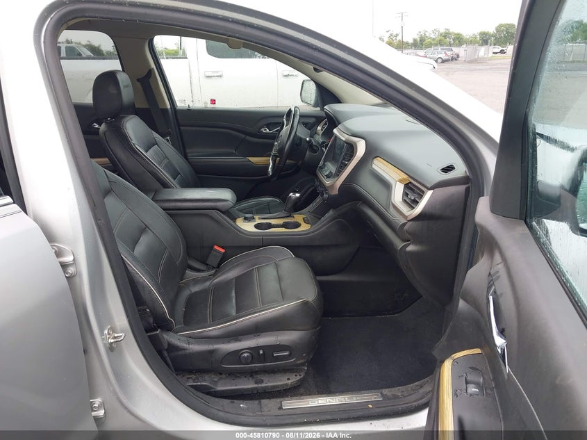 2019 GMC ACADIA auction photo 5
