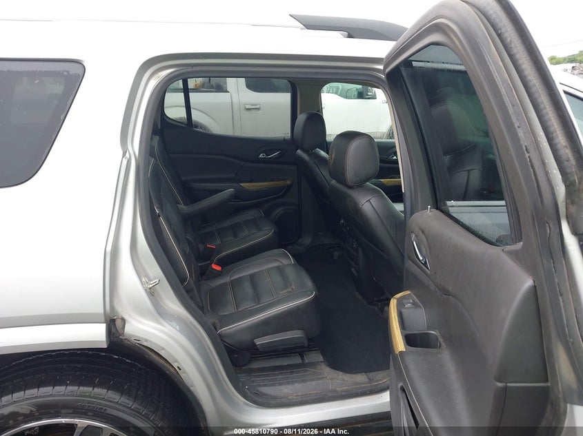 2019 GMC ACADIA auction photo 8