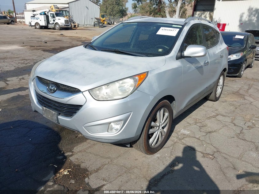 2011 Hyundai Tucson, Звичайний знос, IAAI, VIN KM8JU3AC1BU289920 — фото 2