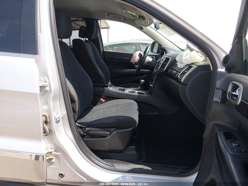 2011 JEEP GRAND CHEROKEE auction photo 5
