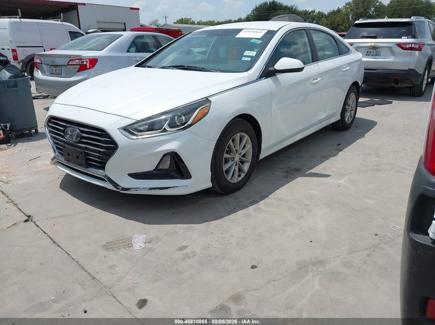 2018 Hyundai Sonata, Удар ззаду, IAAI, VIN 5NPE24AA1JH670241 — фото 2