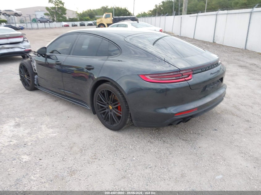 PORSCHE PANAMERA - zdjęcie 3