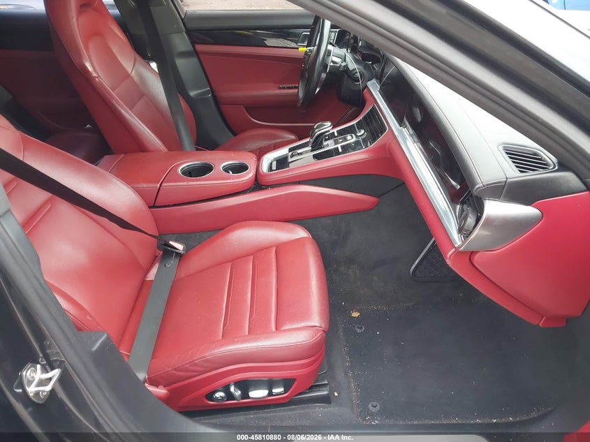 PORSCHE PANAMERA - zdjęcie 5