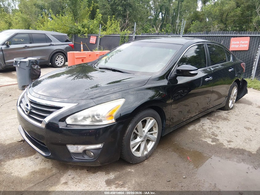 2013 Nissan Altima, Left Rear, IAAI, VIN 1N4AL3AP5DN421073 — photo 2