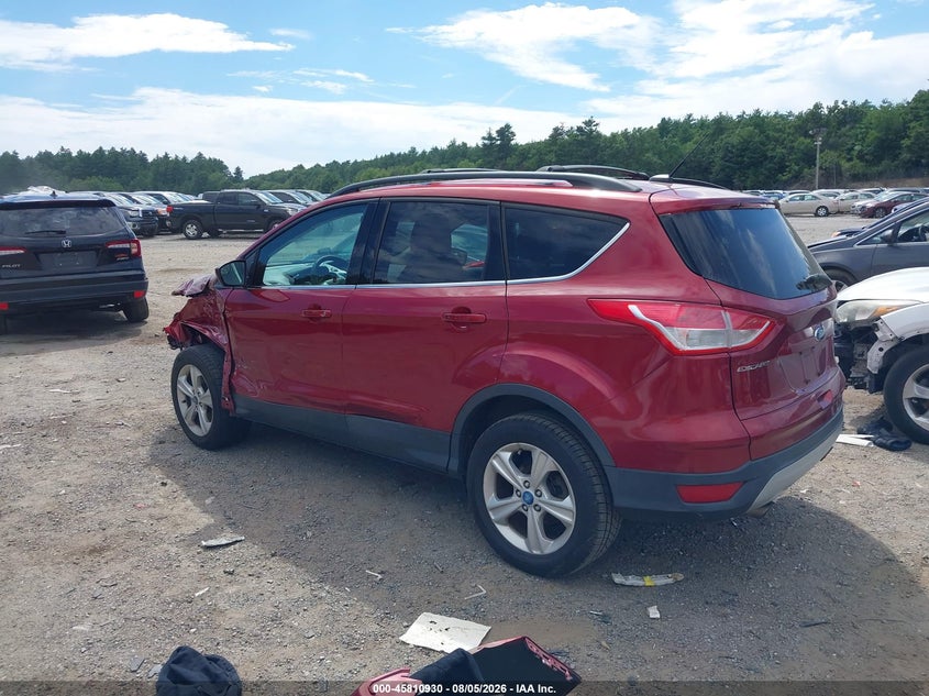 Vin: 1fmcu9gx5duc57366, lot: 46309776, ford escape se 20133