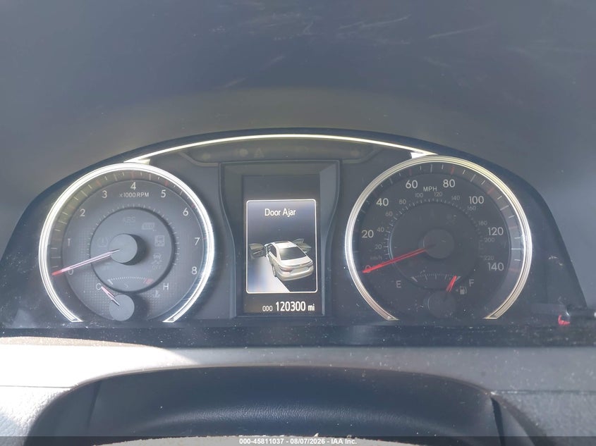 2017 TOYOTA CAMRY auction photo 7