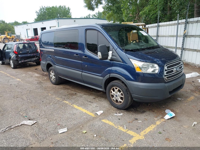 2015 FORD TRANSIT-250 — zdjęcie z aukcji