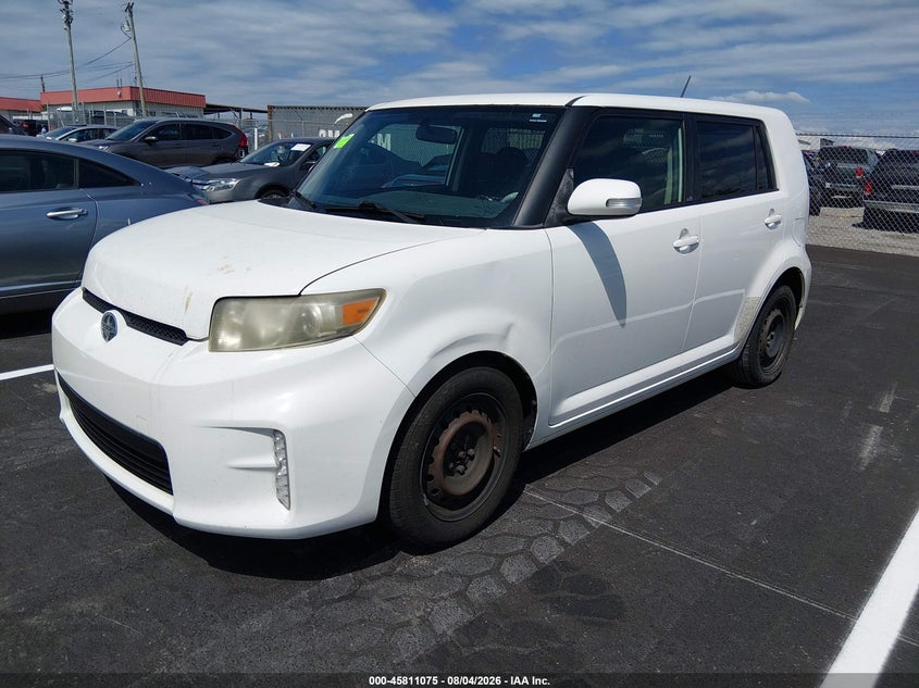 Vin: jtlze4fe9ej050789, lot: 46309921, scion xb 20142