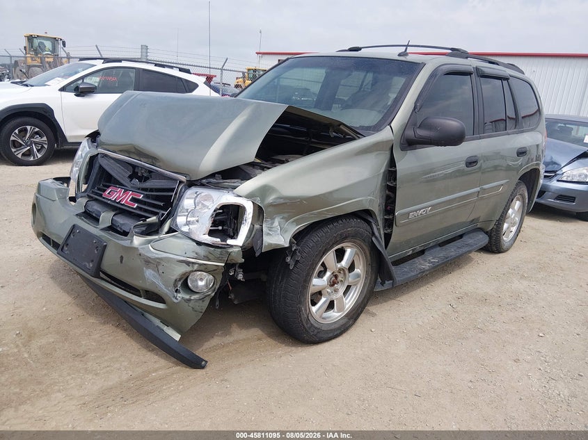 2004 GMC Envoy, Front End, IAAI, VIN 1GKDT13S942249925 — photo 2