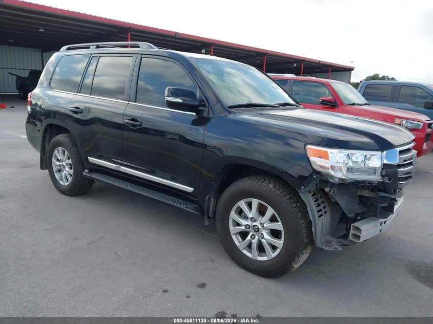 2018 TOYOTA LAND CRUISER auction photo 1