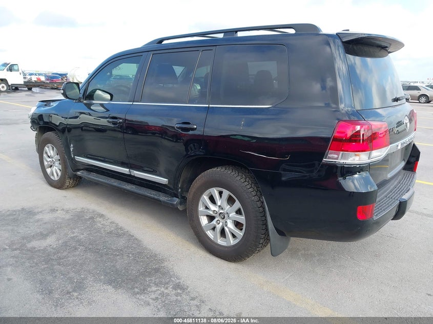 2018 TOYOTA LAND CRUISER auction photo 3