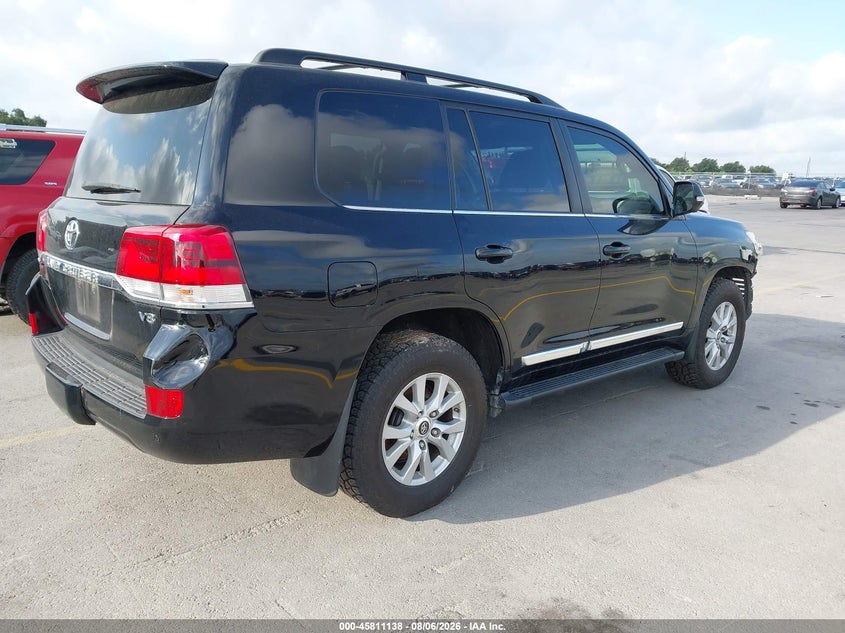 2018 TOYOTA LAND CRUISER auction photo 4