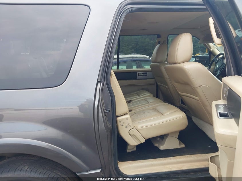 2017 FORD EXPEDITION EL auction photo 8