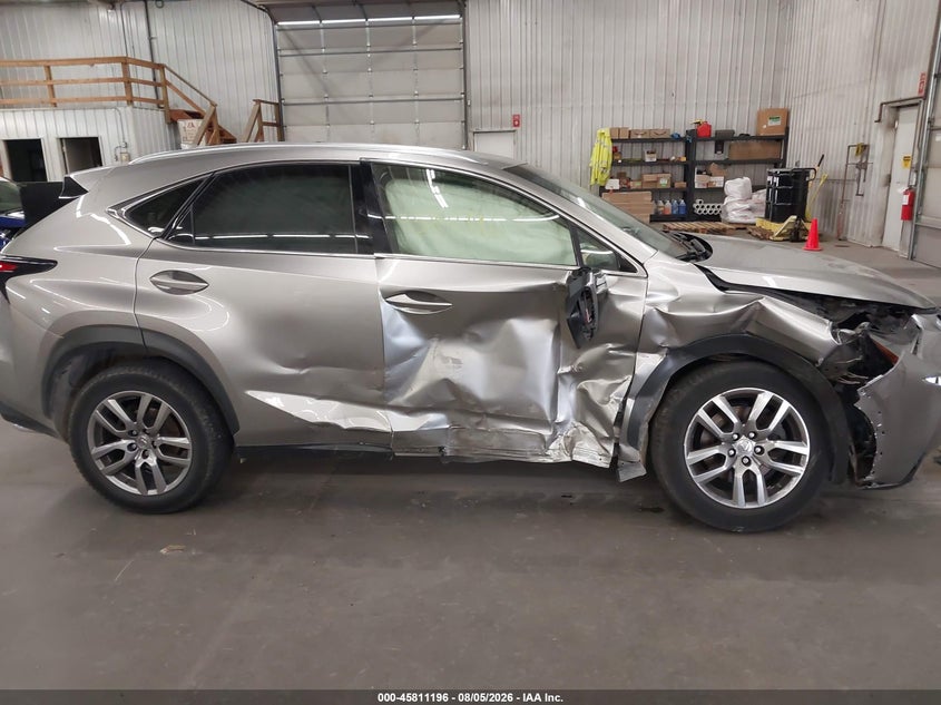 LEXUS NX 200T - zdjęcie 14