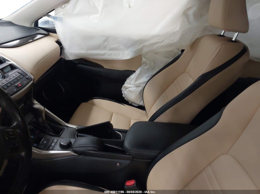 LEXUS NX 200T - zdjęcie 5