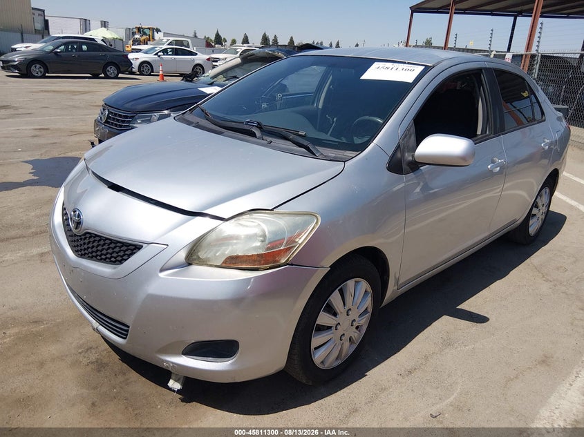 2012 TOYOTA YARIS auction photo 2