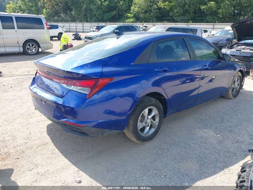 2021 HYUNDAI ELANTRA auction photo 4