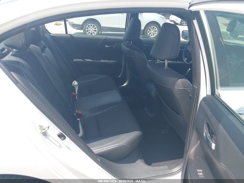 2017 HONDA ACCORD auction photo 8