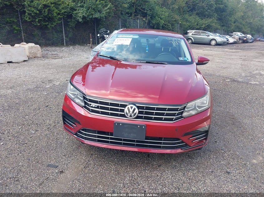 VOLKSWAGEN PASSAT 2018 VIN 1VWAA7A33JC027113