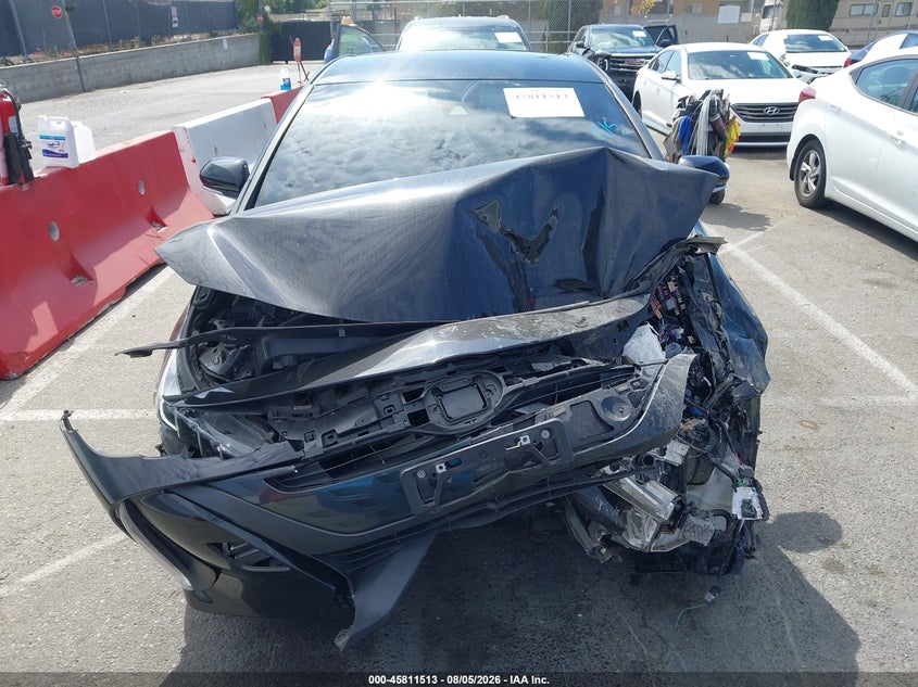 TOYOTA PRIUS PRIME - zdjęcie 12