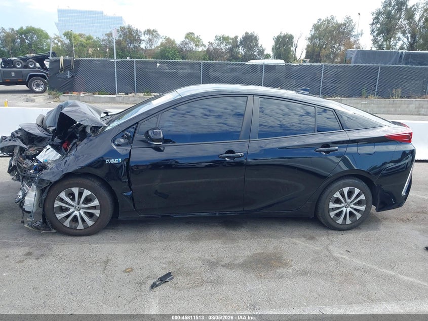 TOYOTA PRIUS PRIME - zdjęcie 14