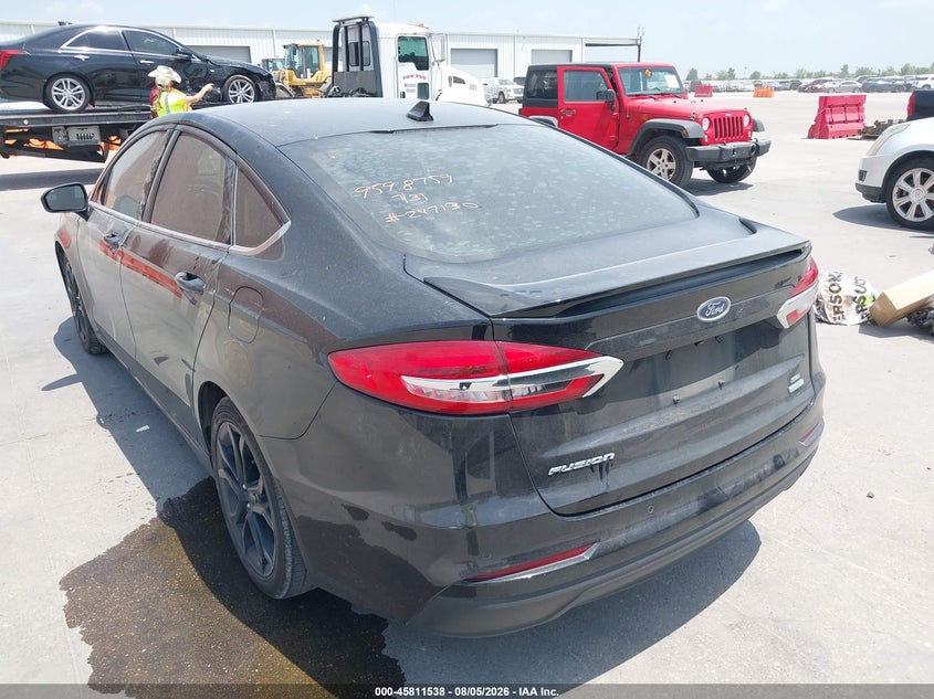 Vin: 3fa6p0hd8lr247130, lot: 46310384, ford fusion se 20203