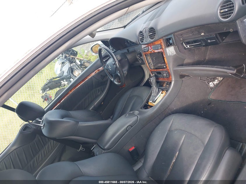 2004 MERCEDES-BENZ CLK 320 auction photo 5