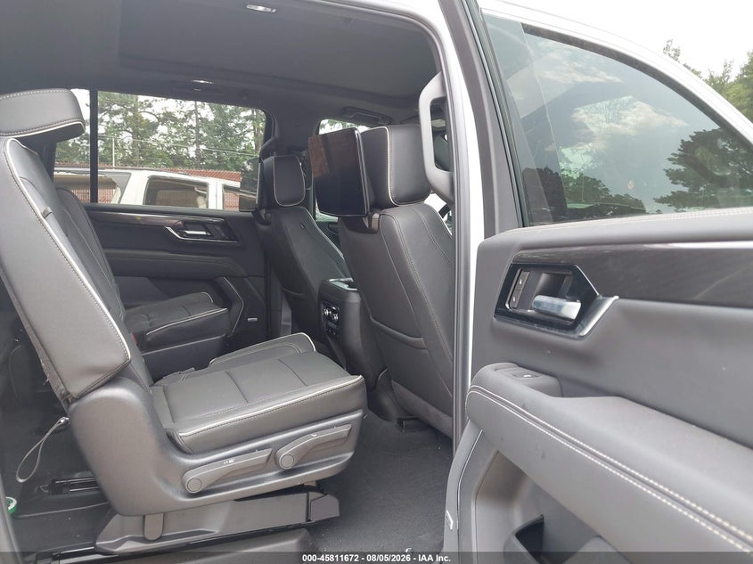 GMC YUKON XL - zdjęcie 8