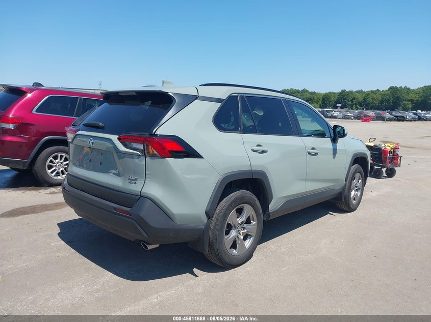 2023 TOYOTA RAV4 auction photo 4