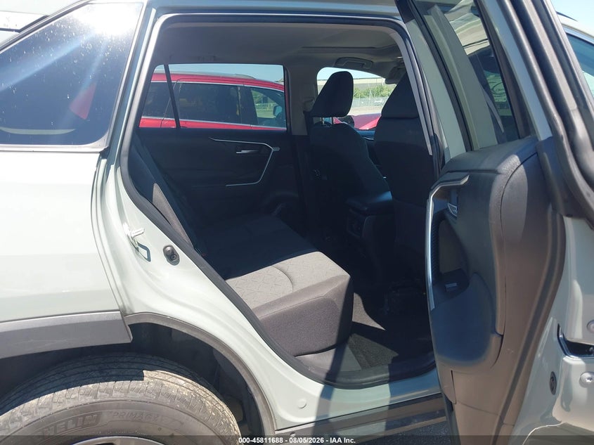 2023 TOYOTA RAV4 auction photo 8