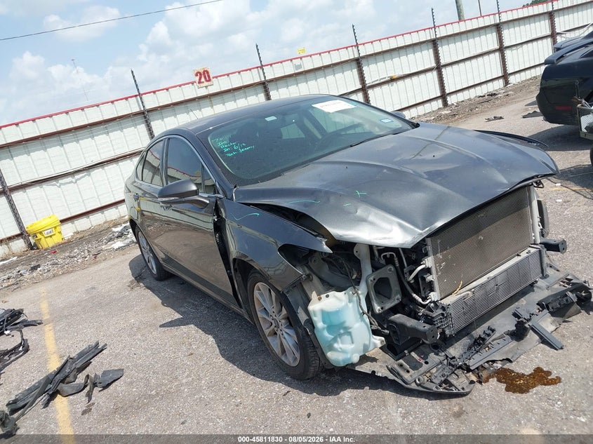 Vin: 3fa6p0hd8hr341953, lot: 46310676, ford fusion se 2017 img_1