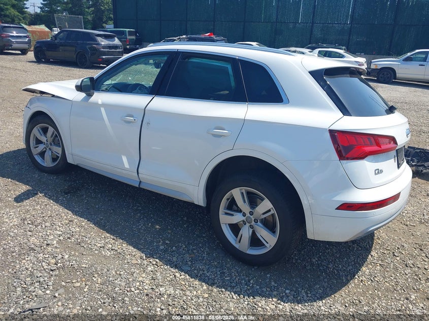 AUDI Q5 - zdjęcie 3