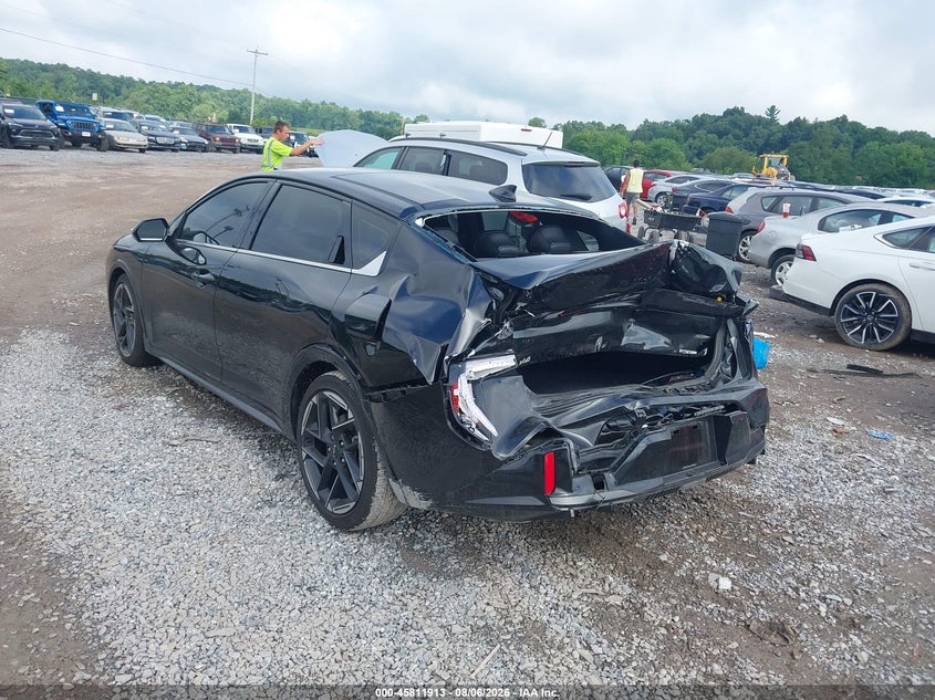 Vin: 3kpfw4de0se215099, lot: 46310759, kia k4 gt-line 20253