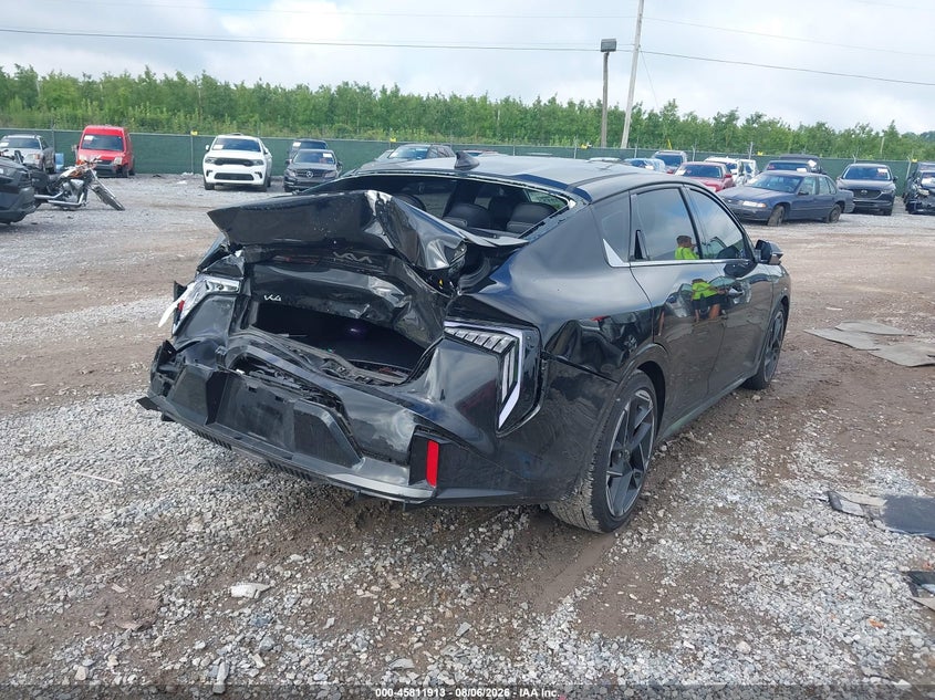 Vin: 3kpfw4de0se215099, lot: 46310759, kia k4 gt-line 20254