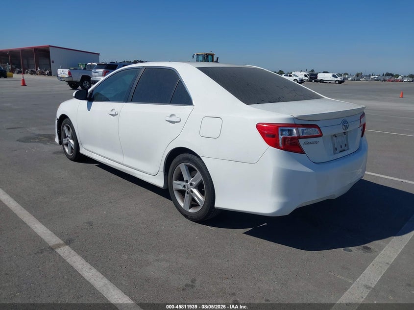 Vin: 4t1bf1fk0cu537708, lot: 46310786, toyota camry se 20123