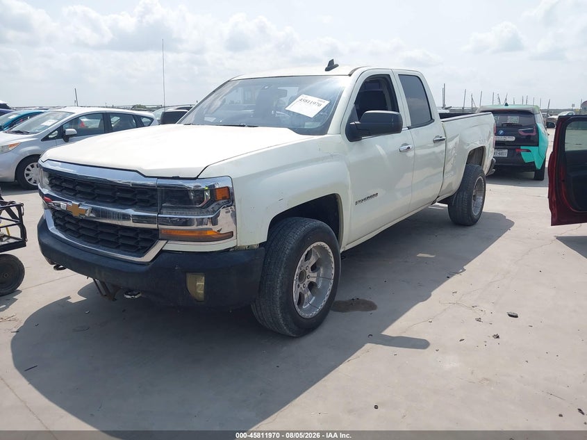 2019 CHEVROLET SILVERADO 1500 LD auction photo 2