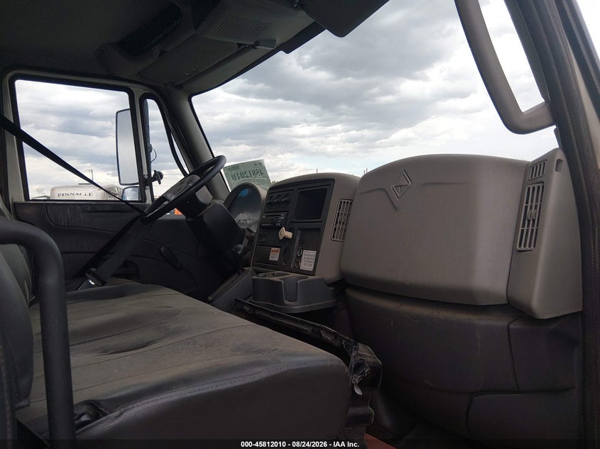2012 INTERNATIONAL 4000 auction photo 6