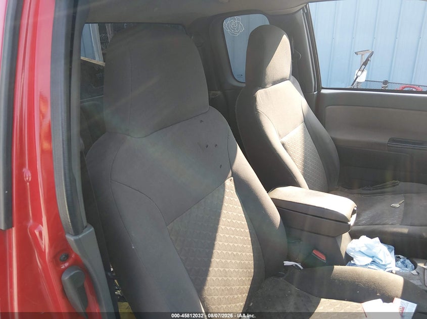 GMC CANYON 2004 VIN 1GTDT196648115215