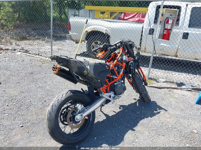 2023 KTM 690 SUPERMOTO ENDURO_BIKE 1