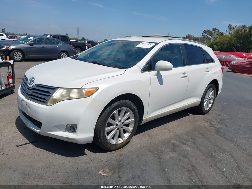 2010 TOYOTA VENZA auction photo 2