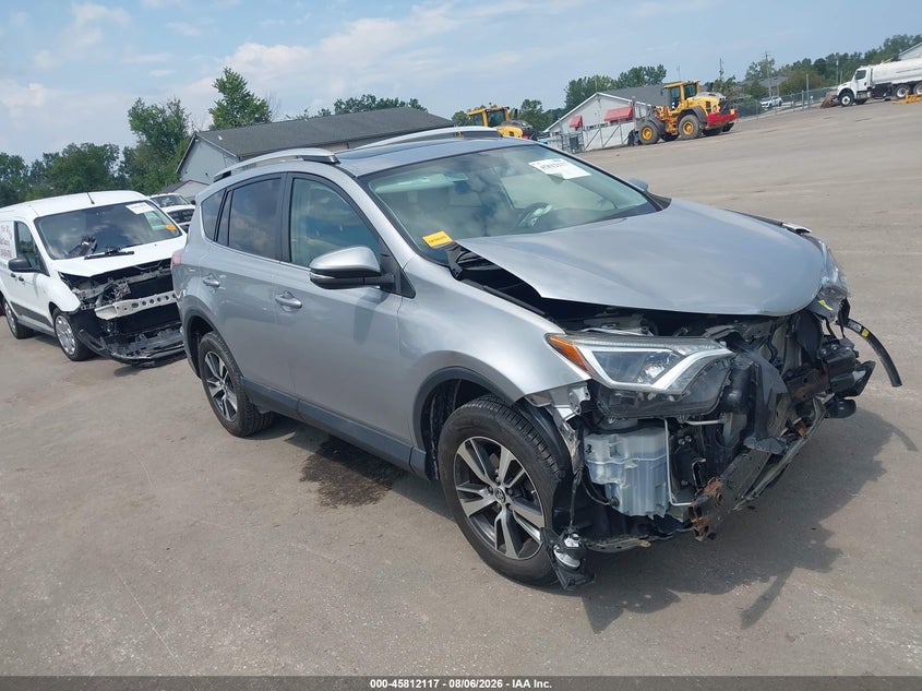 Vin: 2t3rfrev6gw492361, lot: 46310963, toyota rav4 xle 2016 img_1