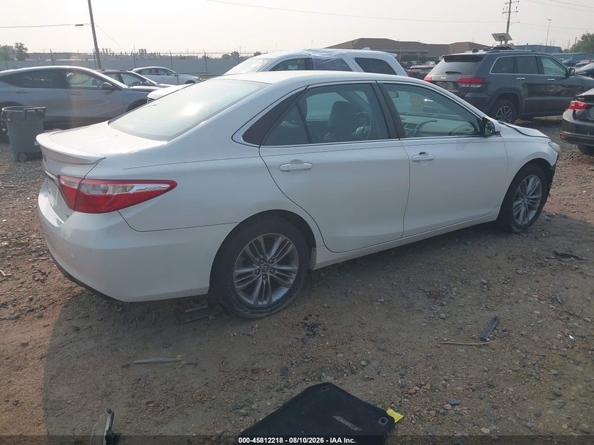 2015 TOYOTA CAMRY auction photo 4