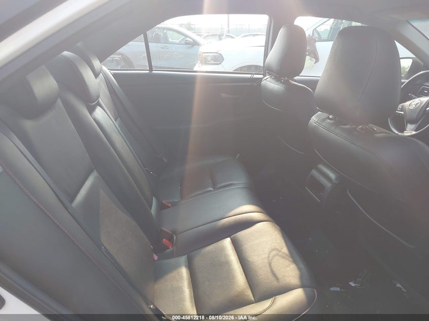2015 TOYOTA CAMRY auction photo 8