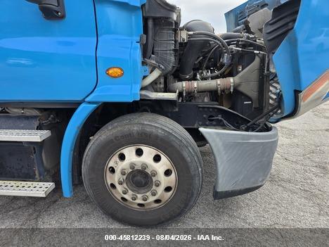2016 OTHER FREIGHTLINER CASCADIA 113 TRUCK N/A
