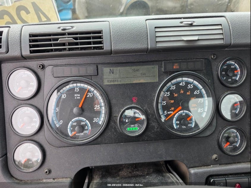 2016 FREIGHTLINER CASCADIA 113 auction photo 6