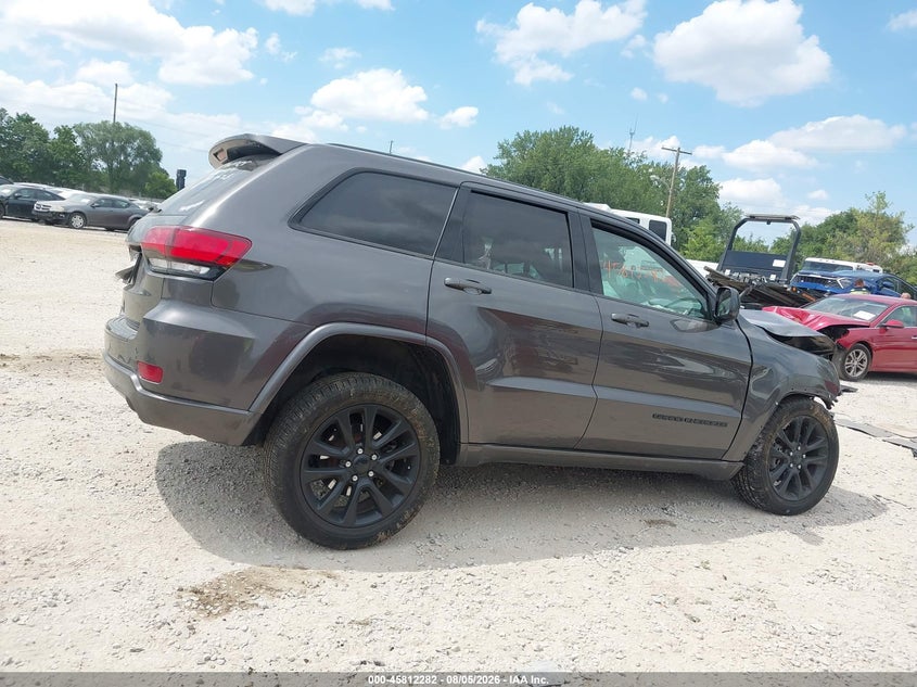 JEEP GRAND CHEROKEE - zdjęcie 13