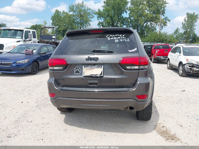 JEEP GRAND CHEROKEE - zdjęcie 16