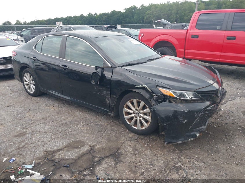 Vin: 4t1b11hk6ju530710, lot: 46311131, toyota camry le 2018 img_1