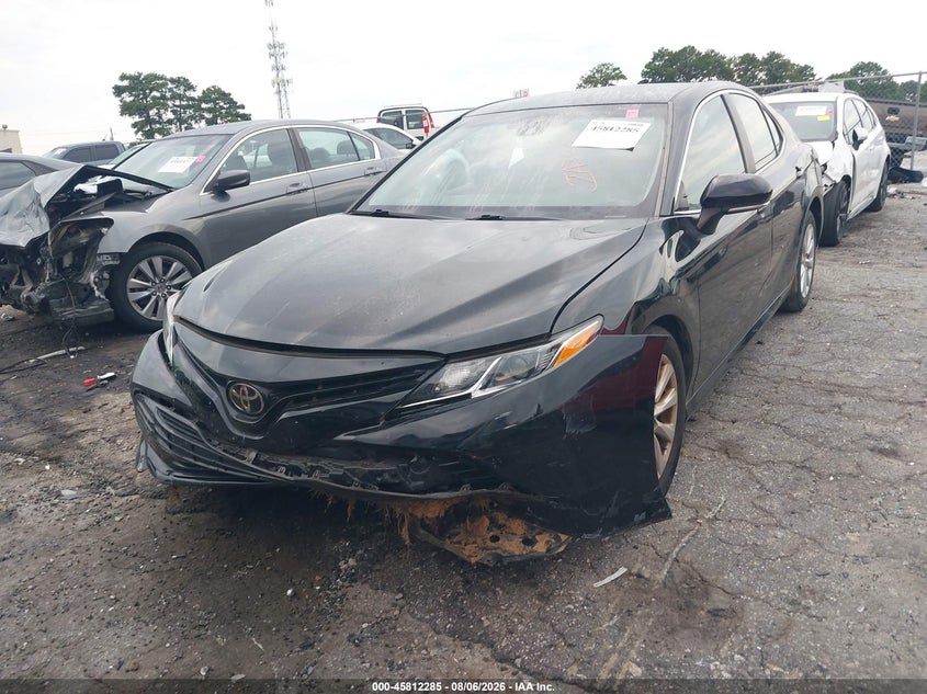 2018 TOYOTA CAMRY auction photo 6