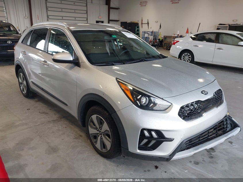 Vin: kndcb3lc8l5359845, lot: 46311216, kia niro lx 2020 img_1